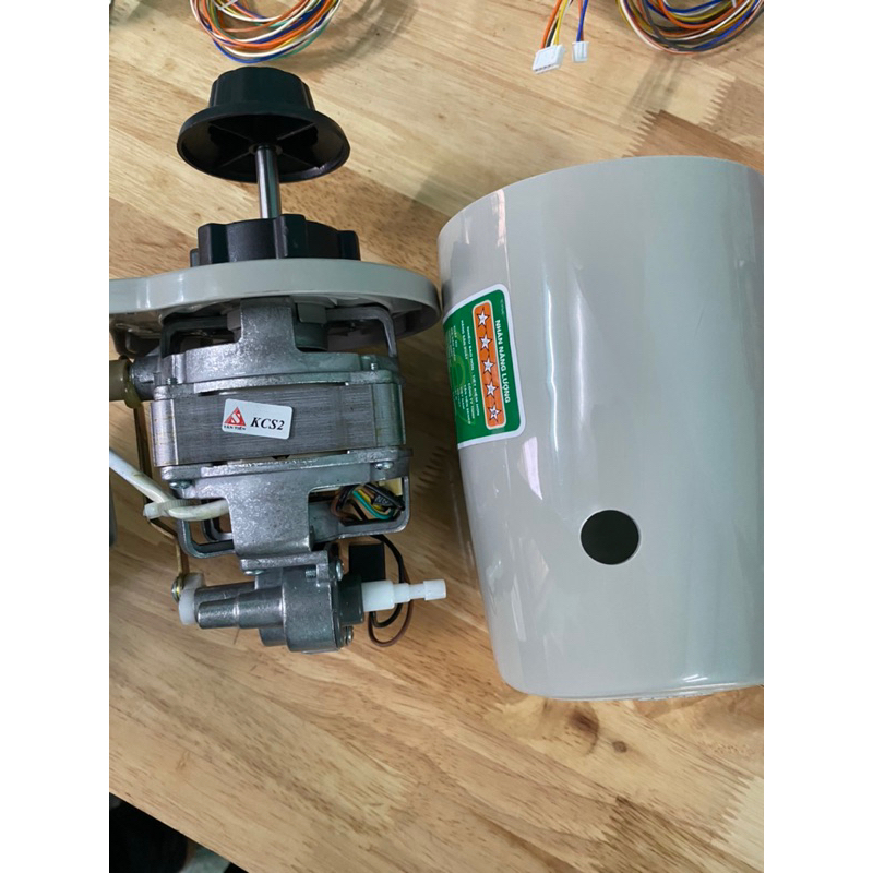 Motor đầu quạt 220V 50Hz