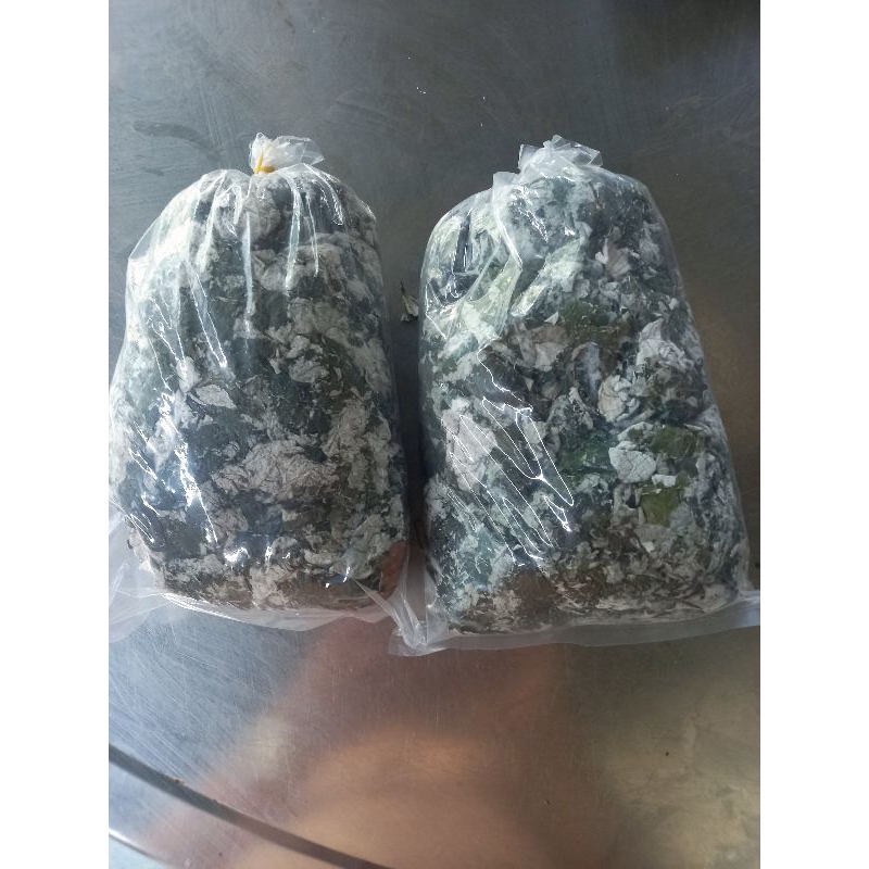 Lá gai khô trồng sạch không có gân lá.2 túi khoảng 200g