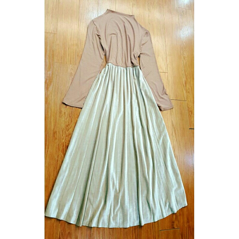 Đầm xòe phối nhung sz M