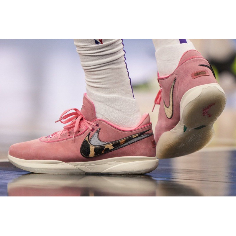 Lebron 20 SOUTH BEAST chính hãng 100% giới hạn bán hiếm lắm rồi