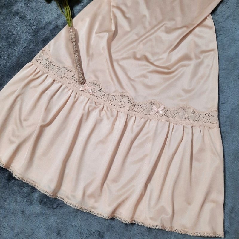 Đầm 2s thun lụa phối ren dáng babydoll màu nude DR5005L