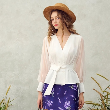 Áo sơ mi trắng dài tay vạt chồng thắt dây đai eo HeraDG thiết kế trên chất liệu Crepe phối tay Tơ SAKBC3001