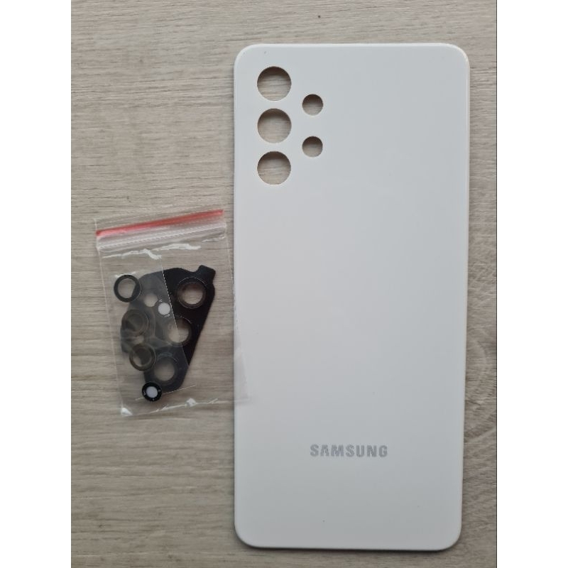 Nắp lưng Samsung A32 , có kính camera kèm theo