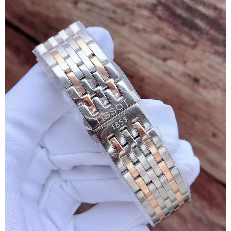 Đồng hồ nam Tissot 1853 mặt kính Shapphire