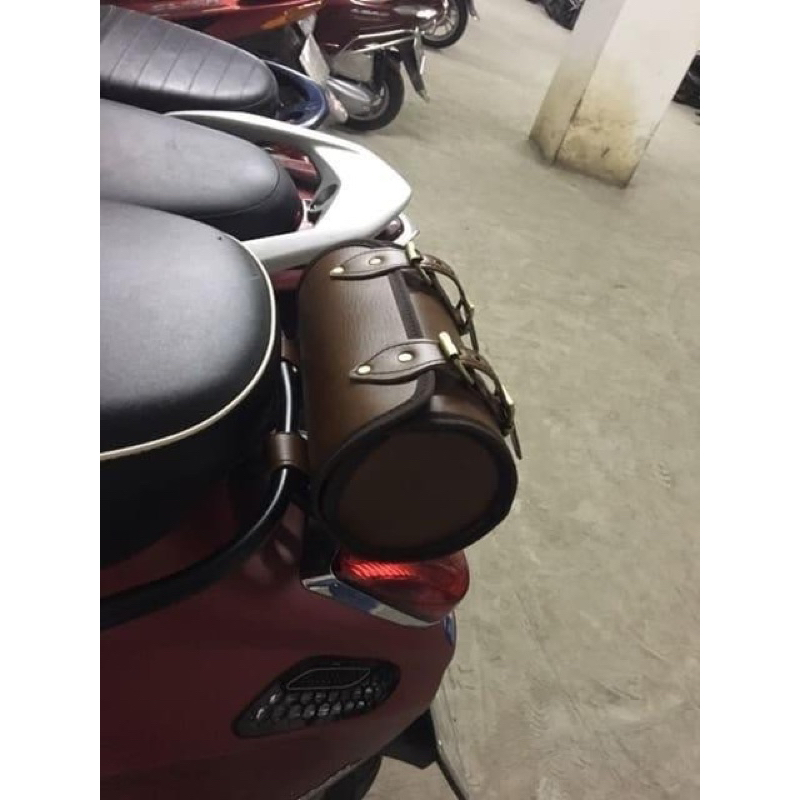 Túi da trống tròn treo xe máy, Túi da treo xe máy