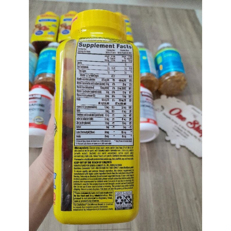 Kẹo dẻo bổ sung vitamin L'il Critters Gummy Vites cho bé 300 viên của Mỹ