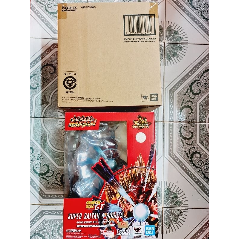 Mô hình Bandai Figuarts Zero _Gogeta SSJ4