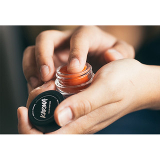 Nước hoa khô Solid perfume (có sẵn) LUSH (6g)
