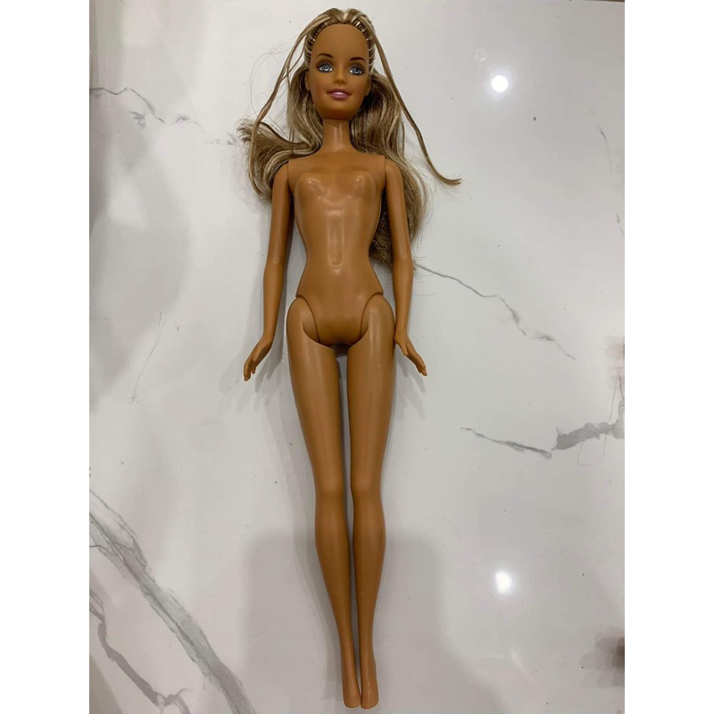 Búp bê barbie used