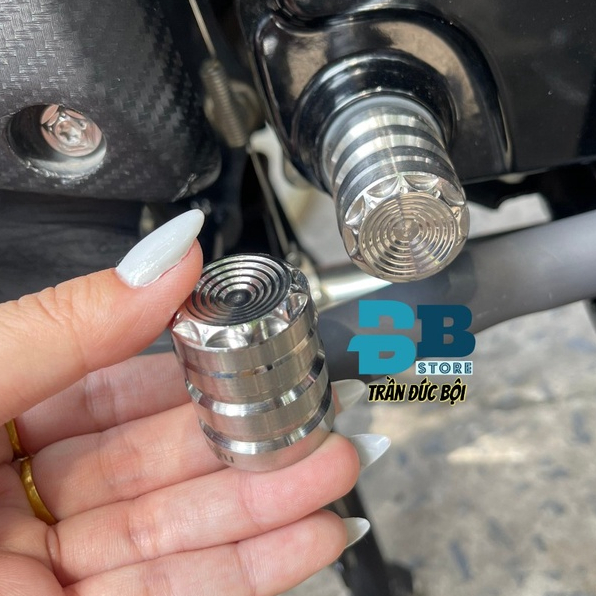 Chụp giò đạp  inox 304 mẫu Thái viền sao cao cấp dành cho mọi xe