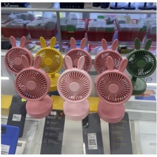 Quạt tích điện mini để bàn