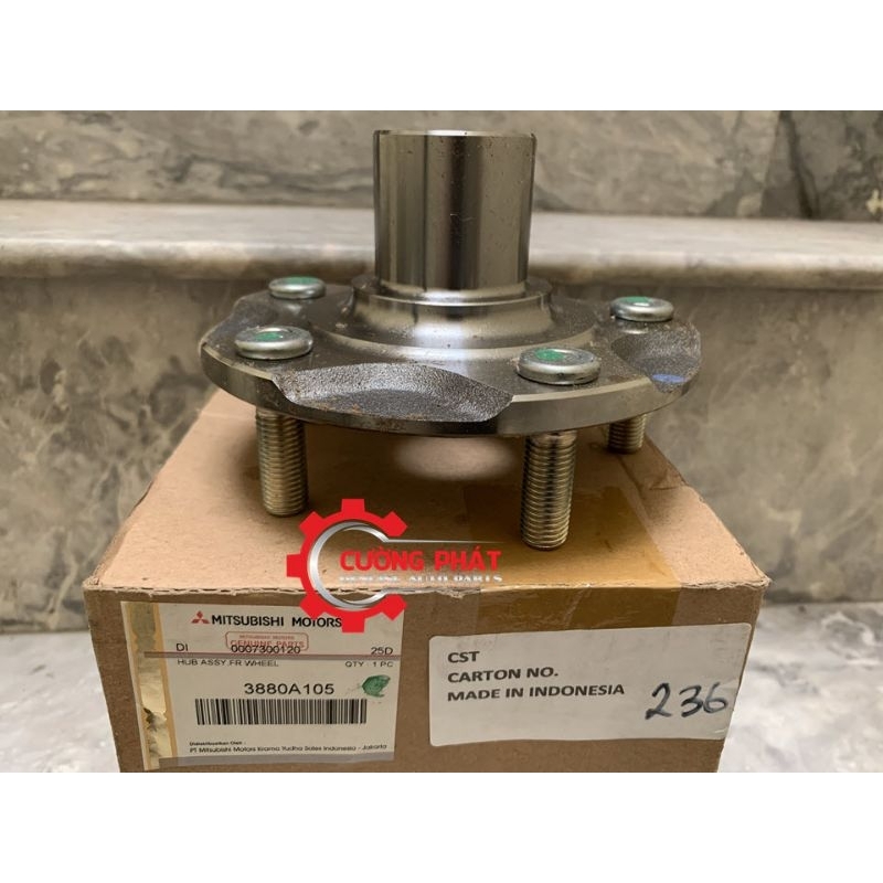 Giá bắt bi moay ơ trước Mitsubishi Xpander 3880A105