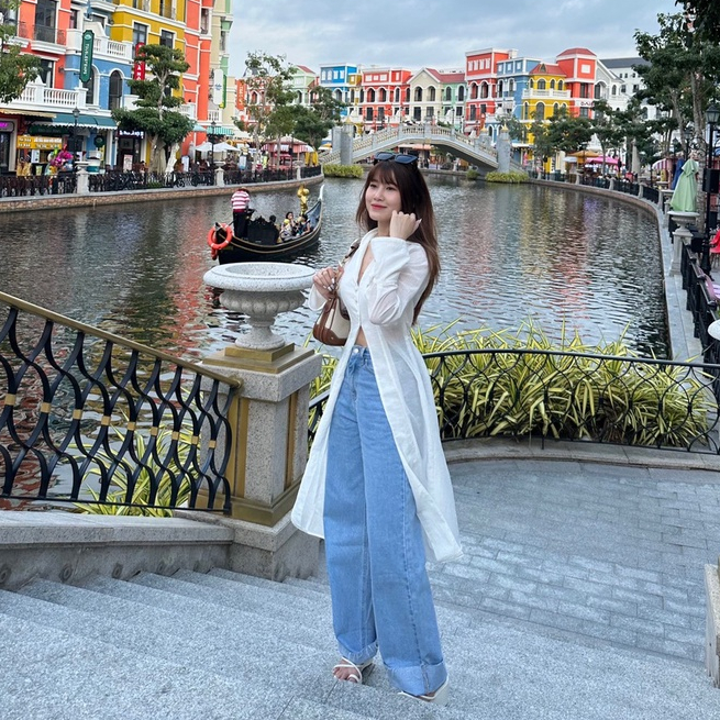 Áo sơ mi Miia tà dài có thể làm áo khoác | BigBuy360 - bigbuy360.vn