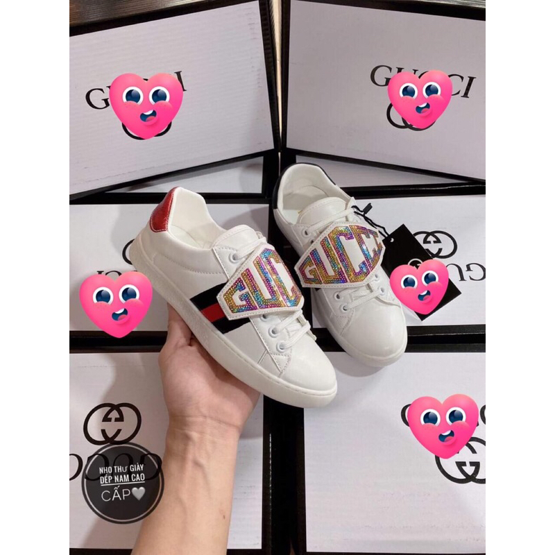Giày Thể Thao Nam Nữ Trắng Cúc Bấm Lấp Lánh Gót Đỏ Đen full size 35-43