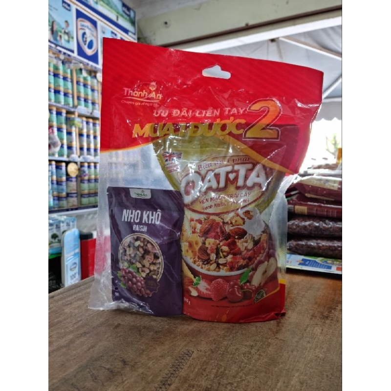 ngũ cốc yến mạch trái cây , hạnh nhân, phô mai OATTA 300g