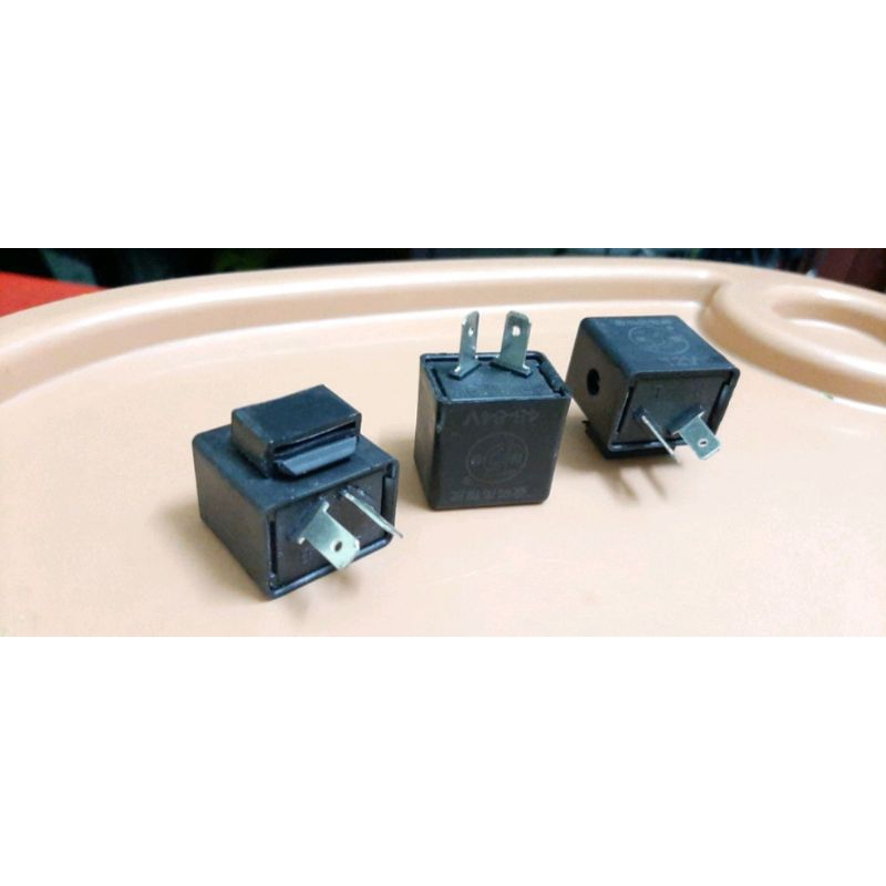 Cục chớp xi nhan_ chíp xi nhan từ 12v_60v chuyên dùng cho xe máy xe điện