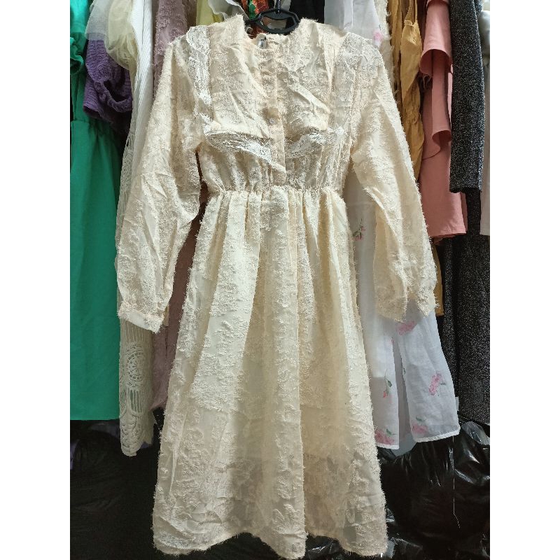 Đầm thiết kế 1150k