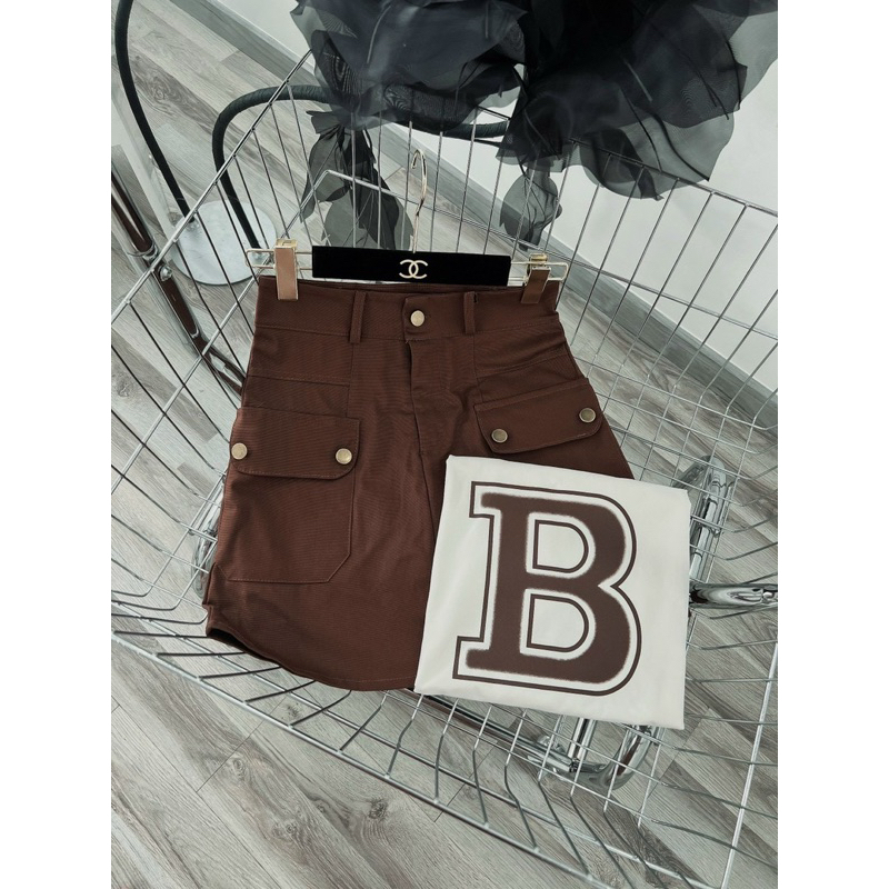 Set áo thun chữ B kèm chân váy chữ a kaki nâu