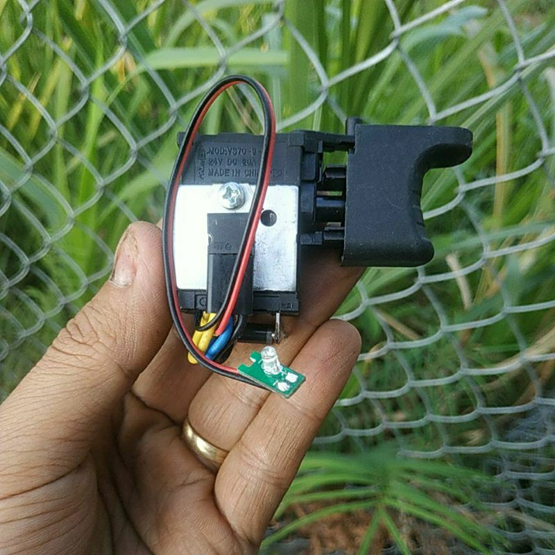 cò máy khoan, bắn vít ryobi 12 đến 24V 20A