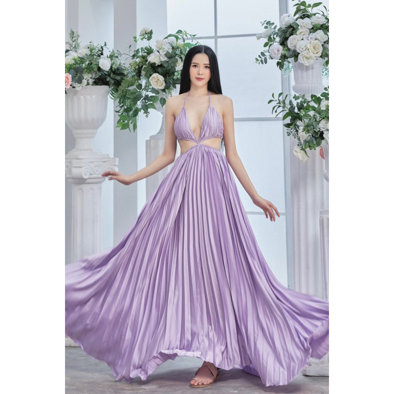 Maxi lụa dập ly khoét eo tím