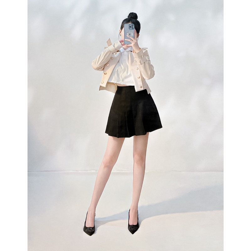 Trench coat croptop nút kim loại