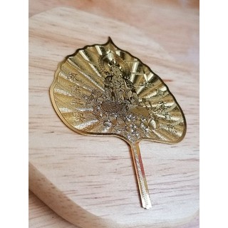 Lá bồ đề mạ vàng in hình Phật