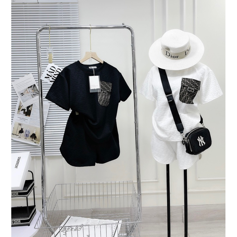 [ 𝐅𝐑𝐄𝐄 𝐒𝐇𝐈𝐏 ] Sét xốp fendy dập nổi về cực đẹp Túi ngực khuy cực xinh Hàng may kỹ Lên form đẹp chuẩn mẫu