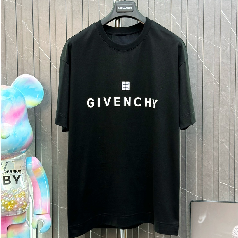 Áo T-shirt Givenchy logo chữ trắng ngực LA on web [ Luxury Shop ]