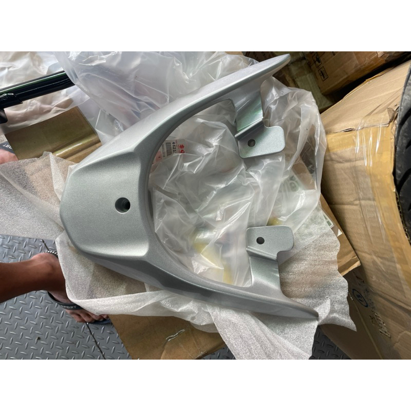 Cảng sau xipo Satria