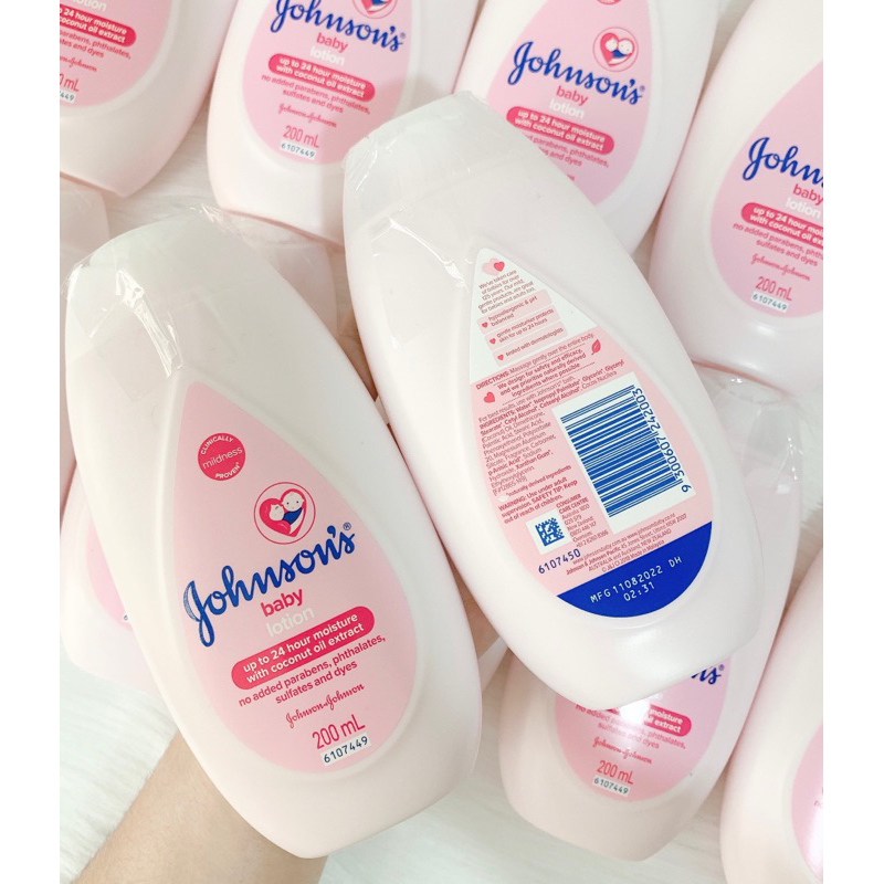 Sữa dưỡng ẩm Johnson's Baby Fresh Scented Lotion 200mL