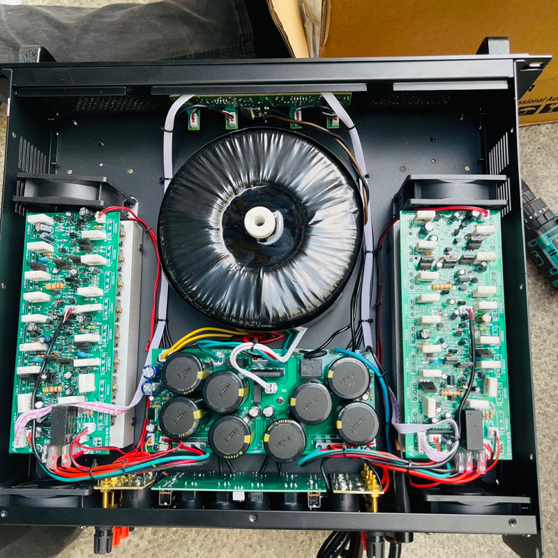 CỤC ĐẨY CÔNG SUẤT 4 KÊNH NGUỒN ĐỒNG 24 SÒ - 432VIETNAM