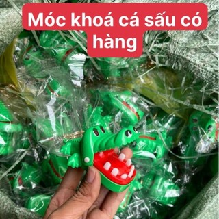 Móc khóa cá sấu cạp tay, cá sấu cạp tay mini dễ thương tặng kèm móc khóa