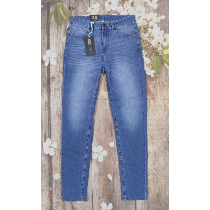 Quần jeans nữ Canifa (499k sale 185k)
