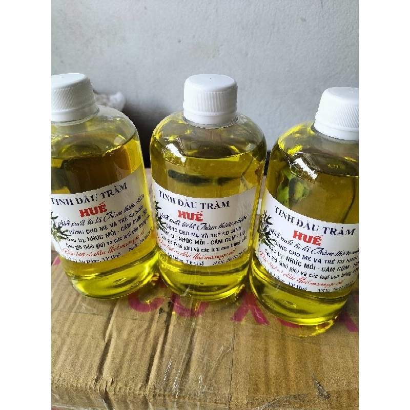 tinh dầu tràm Huế nguyên chất 500ml tặng vỏ chai xịt