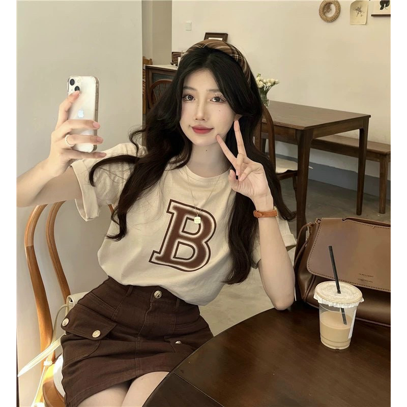 Set áo thun chữ B kèm chân váy chữ a kaki nâu