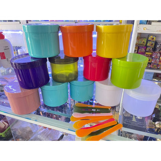 Hộp đựng kem 500g tặng muỗn lấy kem