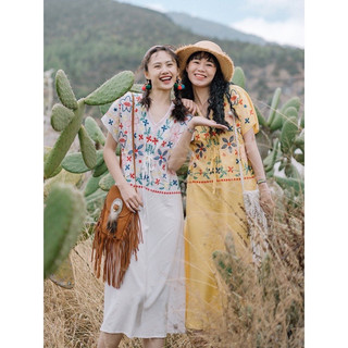 Váy cổ v ngắn tay ss19 họa tiết boho hàng qc