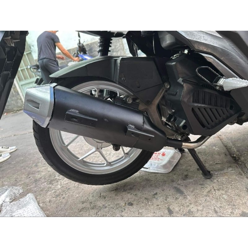 Pô Vario/Click Giả Zin Móc  Ấm