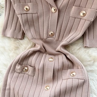 đầm len body cổ Vest