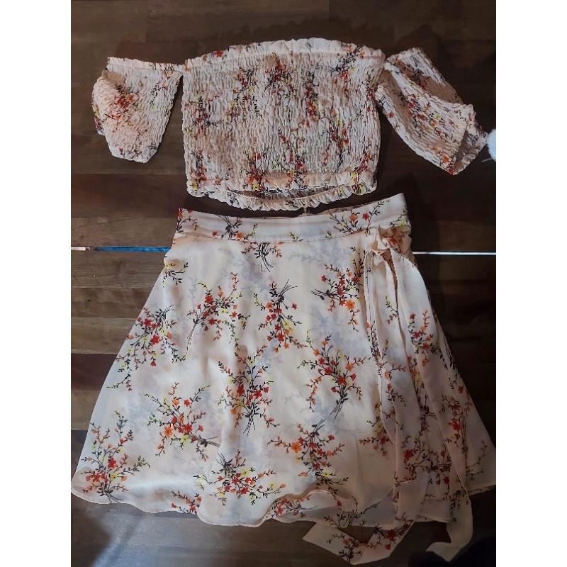 PASS Set váy hoa nhí size S