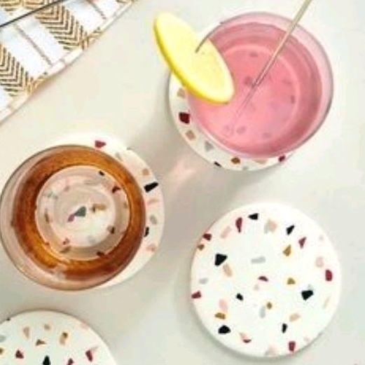 Khuôn lót ly hình tròn có gờ dùng trong thủ công Resin, Jesmonite, thạch cao....