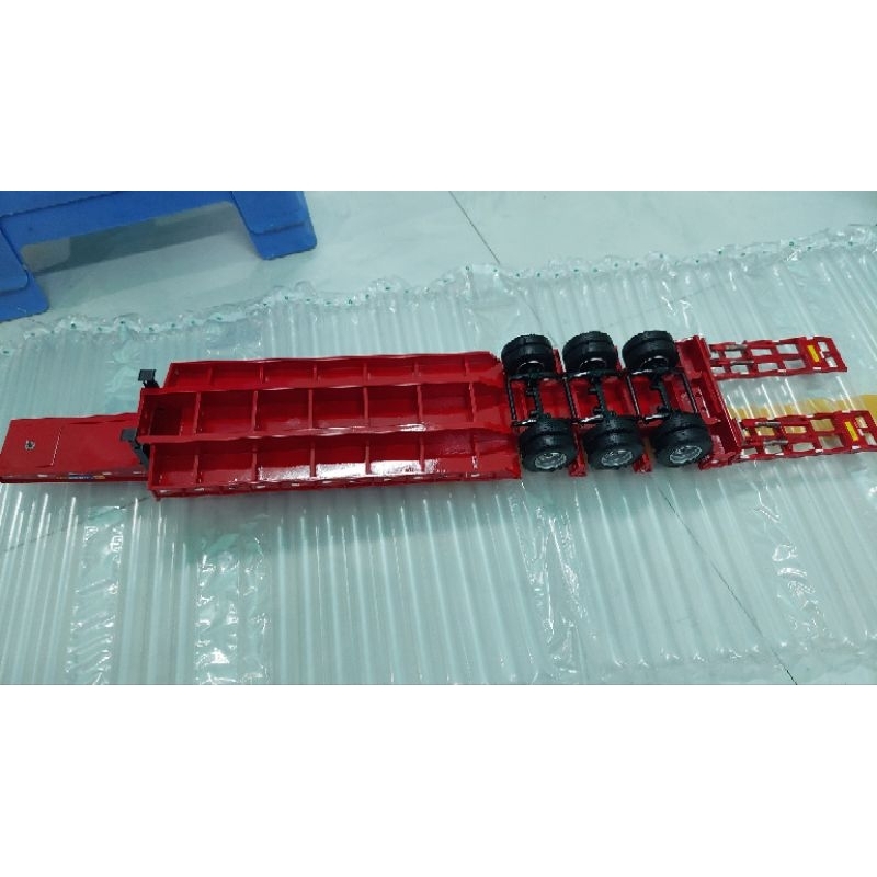 Mô hình xe mooc Lùn 1:24