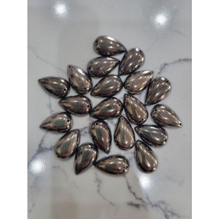 30 hạt đá nhiều màu đính trang trí.