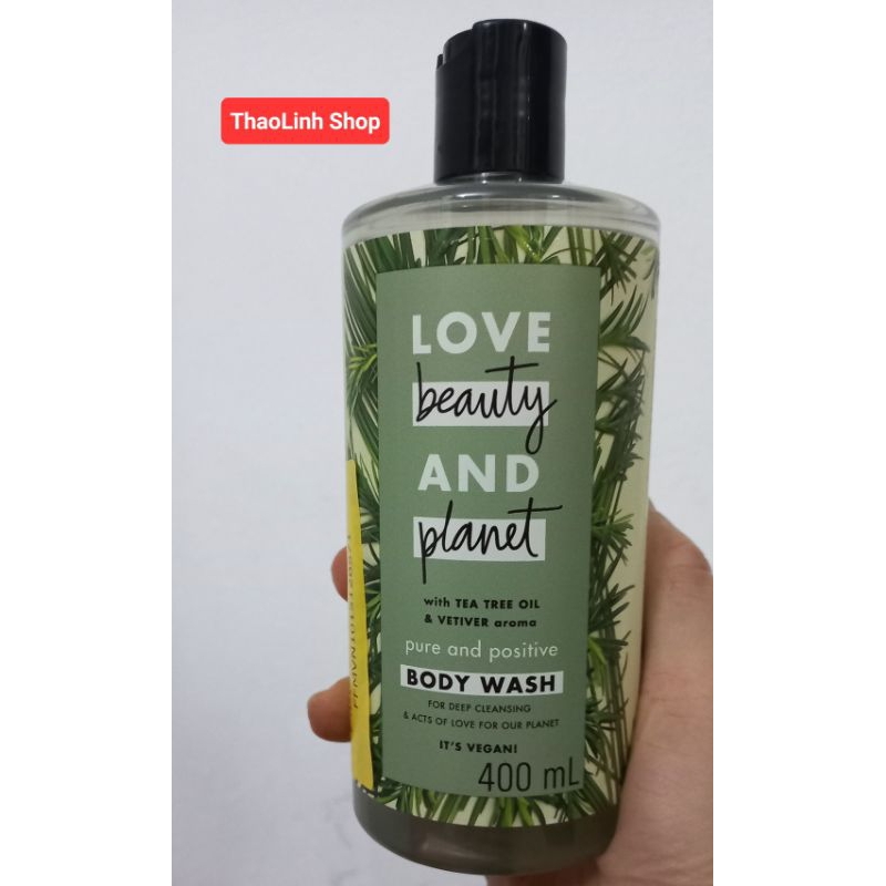 Sữa tắm Love Beauty And Planet Pure and Positive Tea Tree Oil & Vetiver thanh lọc & tái tạo da chai 400ml