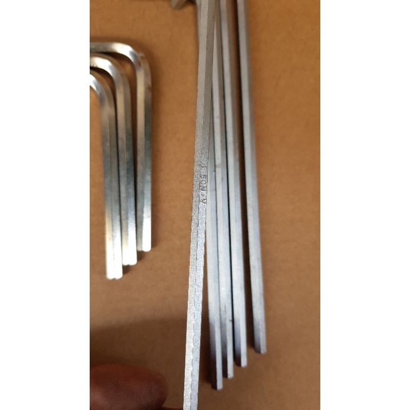 Lục giác 4, 5mm Nhật Bản