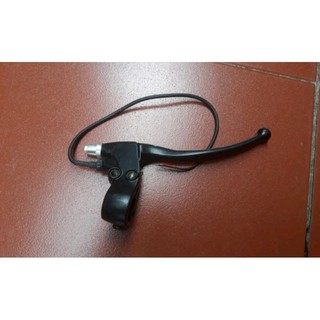 Tay phanh bên phải xe điện