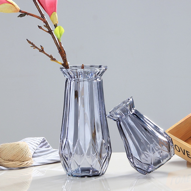 Lọ hoa, bình hoa thủy tinh TRUMPET 18-20CM , lọ hoa để bàn, lọ hoa trang trí QHOUSE