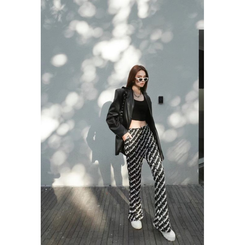 Quần Balenciaga 03.2023.