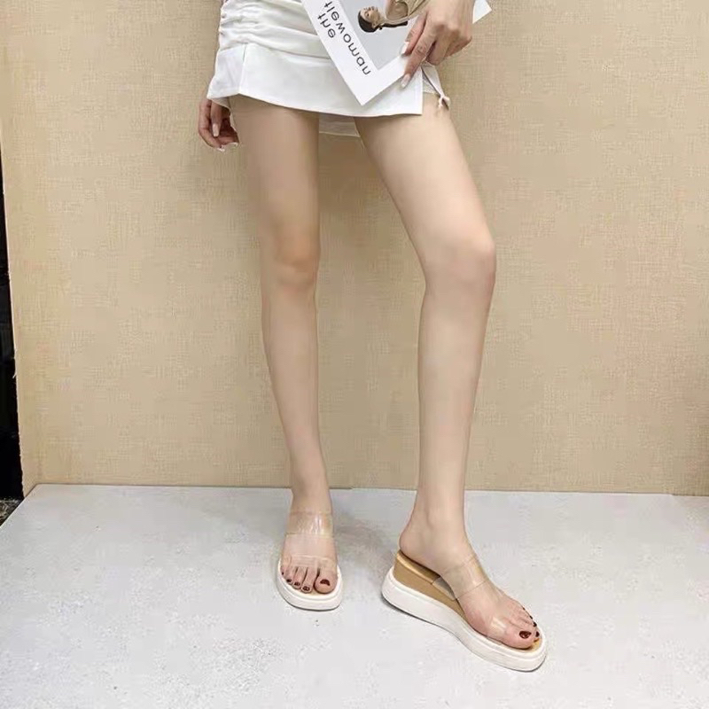 Dép quai trong đế xuồng siêu nhẹ