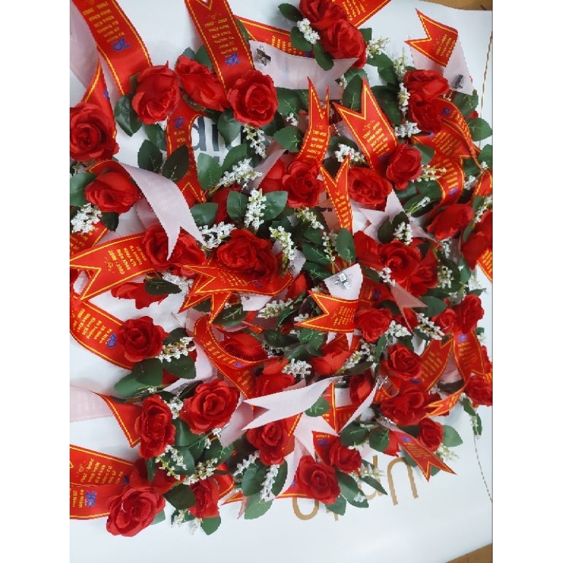 Hoa cài đại biểu